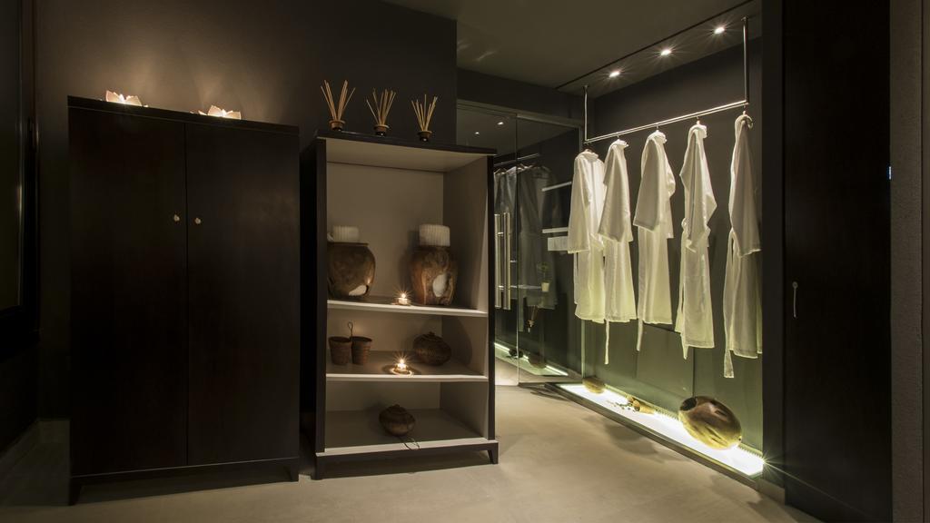 Ville Saint Germain Apart Hotel & Spa Carilo Bagian luar foto