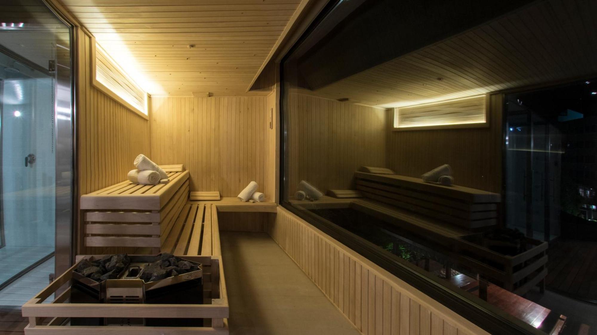 Ville Saint Germain Apart Hotel & Spa Carilo Bagian luar foto